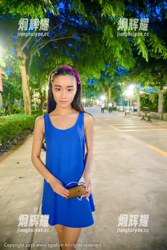 青豆客 - 精选作品集——娜依灵儿的连衣裙，每一件都像是在低语。
